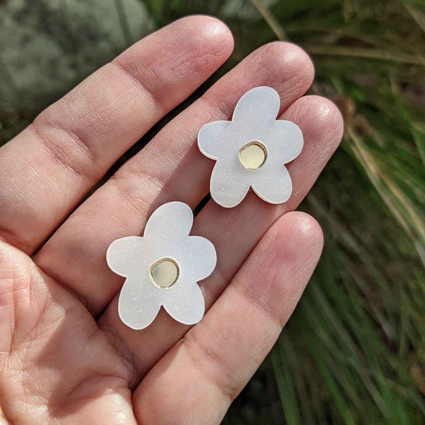 * Sample * Flower Studs