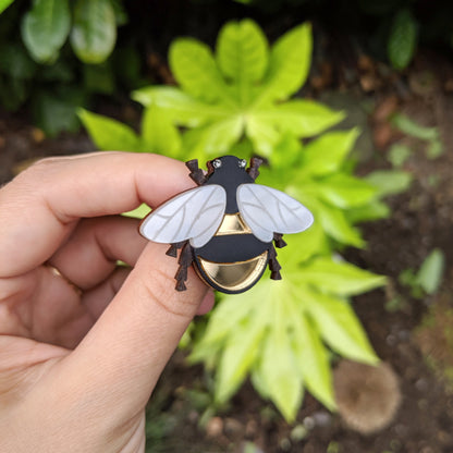 *Seconds* Bee Brooch