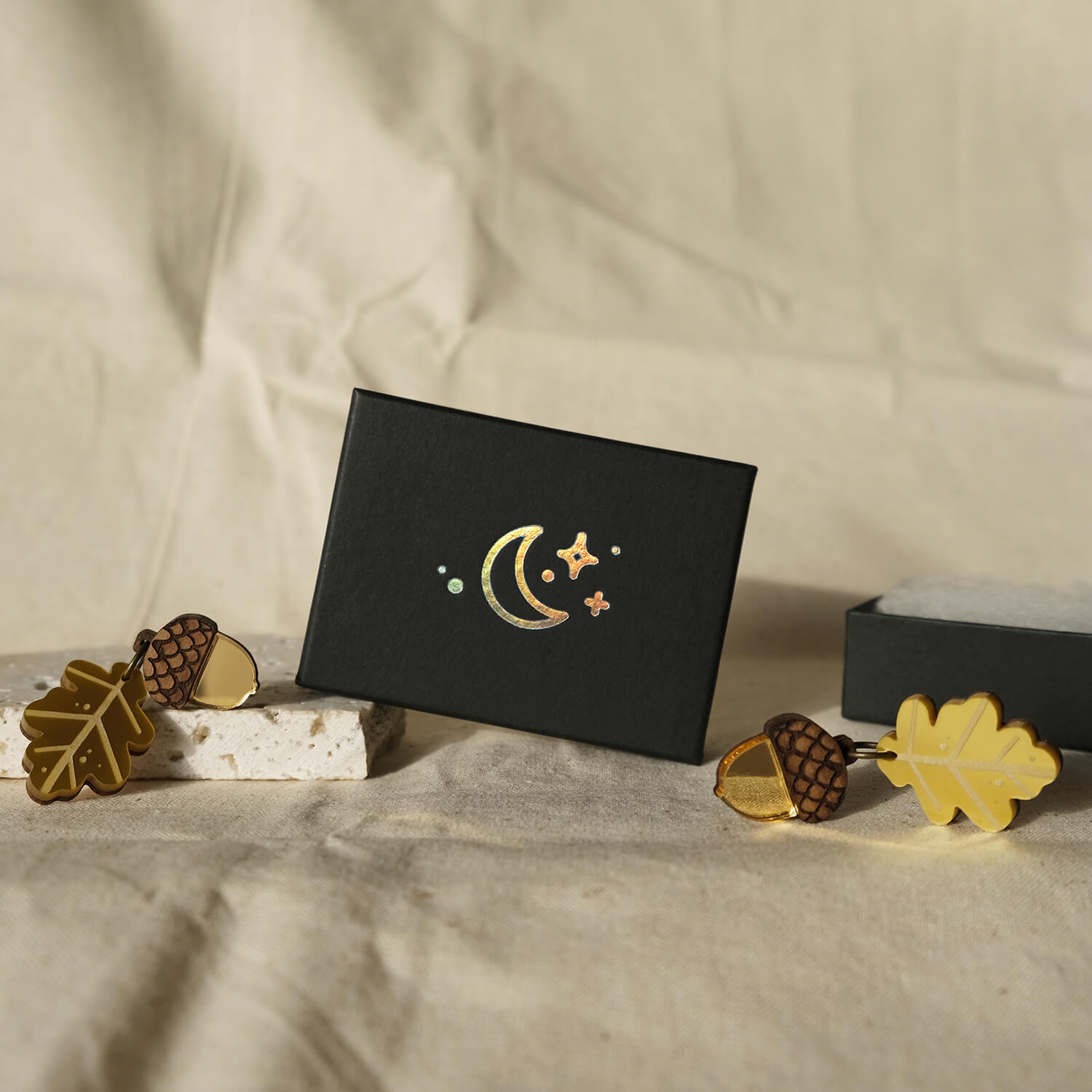 Oak Leaf and Acorn Brooches with Eco-Friendly Gift Box - The Moonlit Press